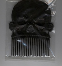 Skull Comb 